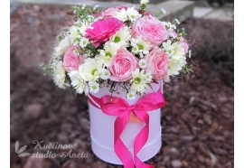 Flower Box Maxi - netradiční pojetí dárkové kytice, květiny aranžované v dekorační krabičce...990,-